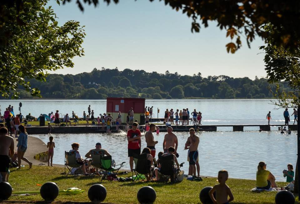 Lakeside Loughrea Ngoại thất bức ảnh